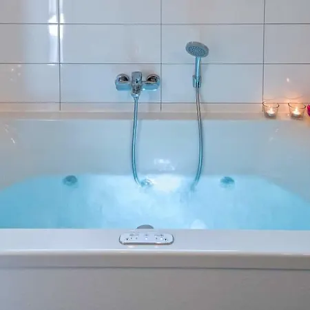 度假居 Ferienhaus Dieboldsberg *