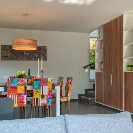 度假居 Ferienhaus Dieboldsberg *
